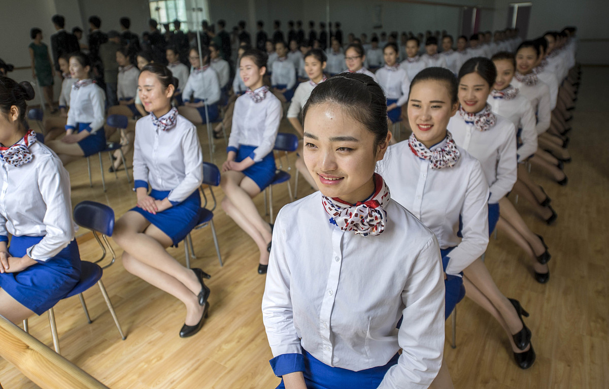 重庆航空女子职业高级中学专业设置：多元化选择，助力女性职业发展