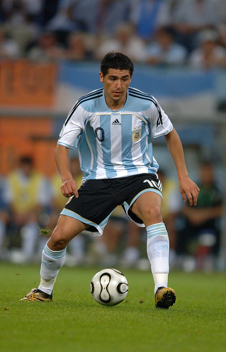 2006年6月10日,世界杯c组,阿根廷2-1战胜科特迪瓦.里克尔梅  juan riq