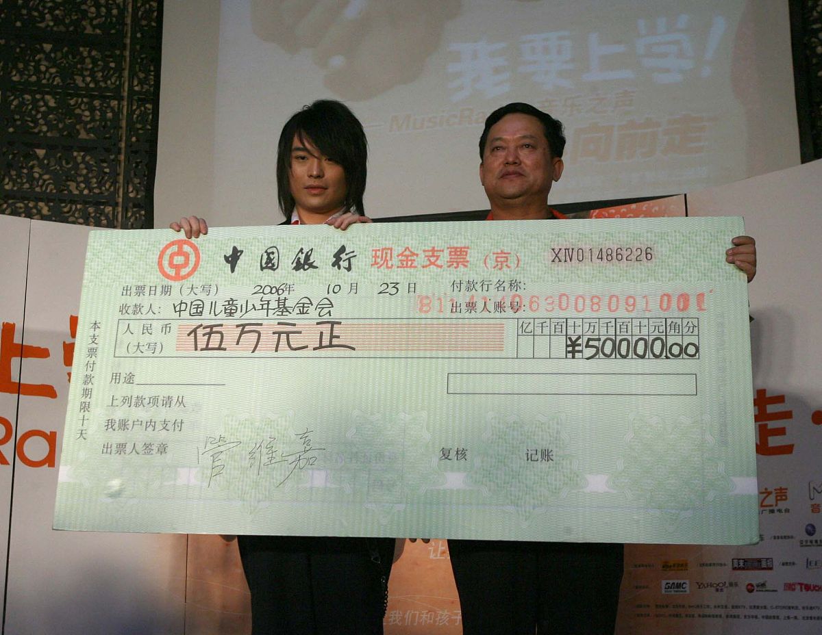 请用1000字描述手写数字识别的重要性