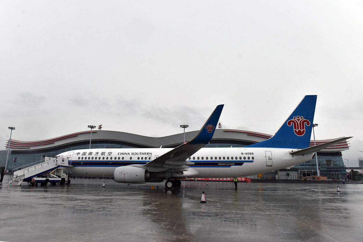 中国航空机务技工学校2019年招生简章 - 培养航空机务人才，成就航空梦想