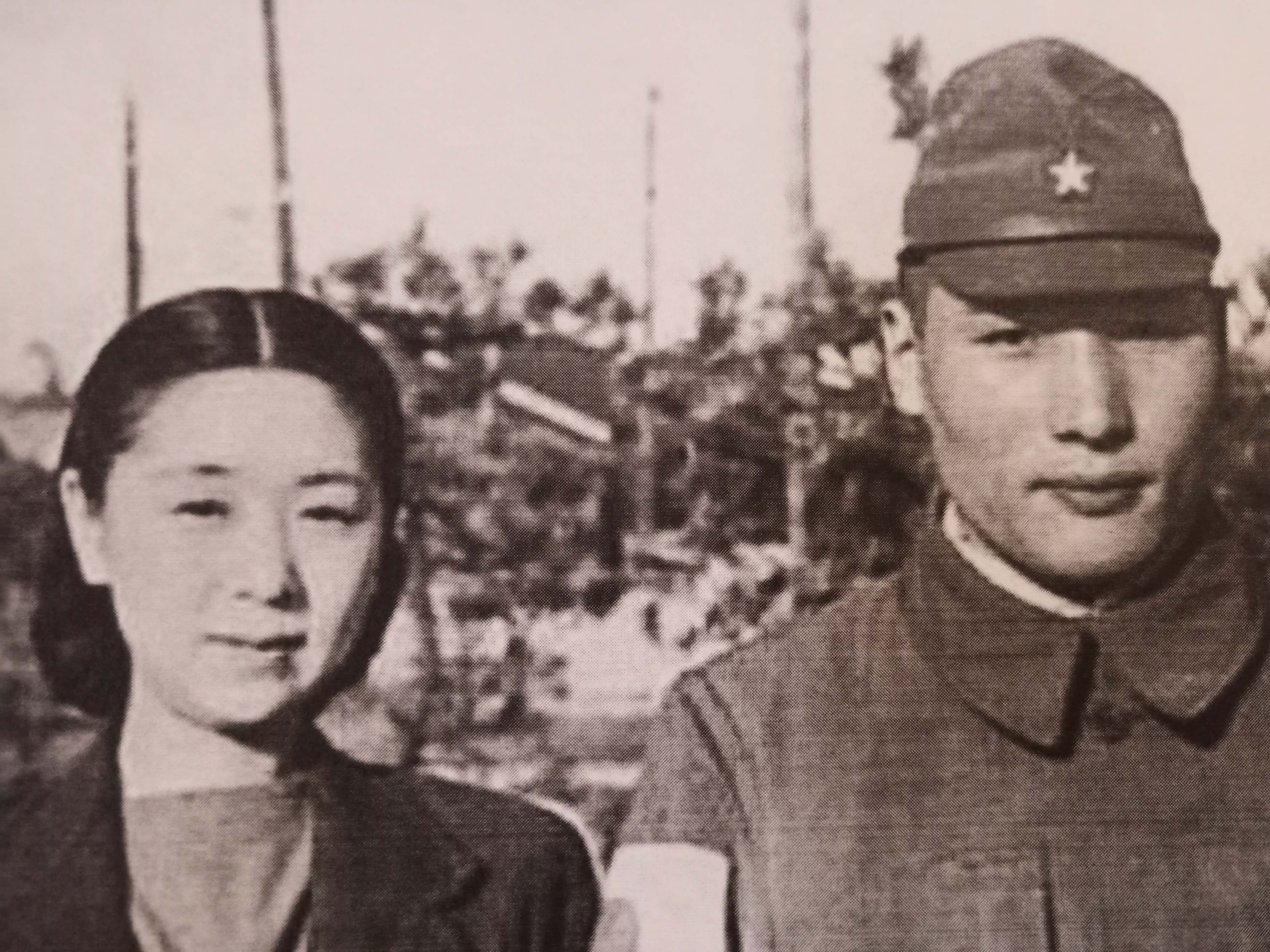 日本鬼子丑陋的面貌:为了安抚前线军人,自己国家的女人都不放过