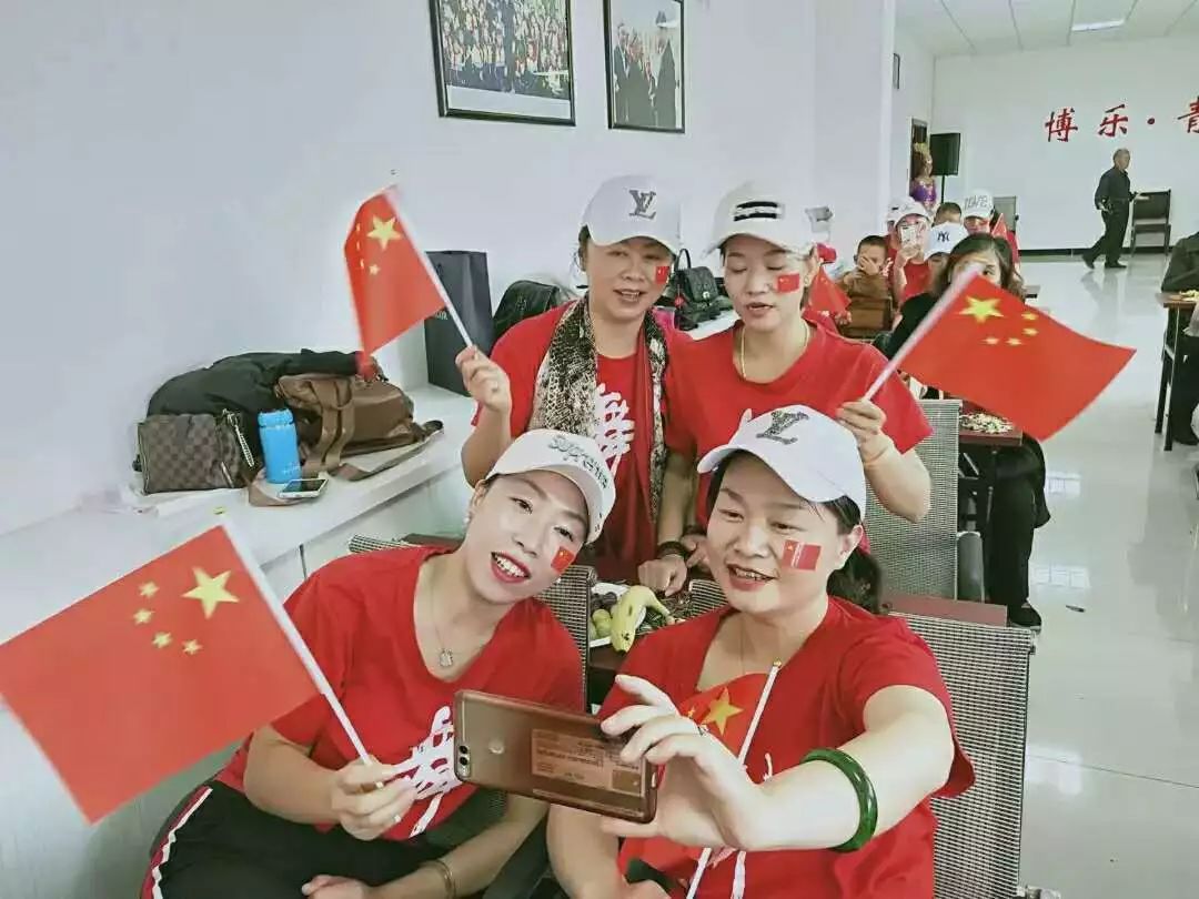 我愛你中國!新疆各族婦女姐妹向祖國母親深情告白!