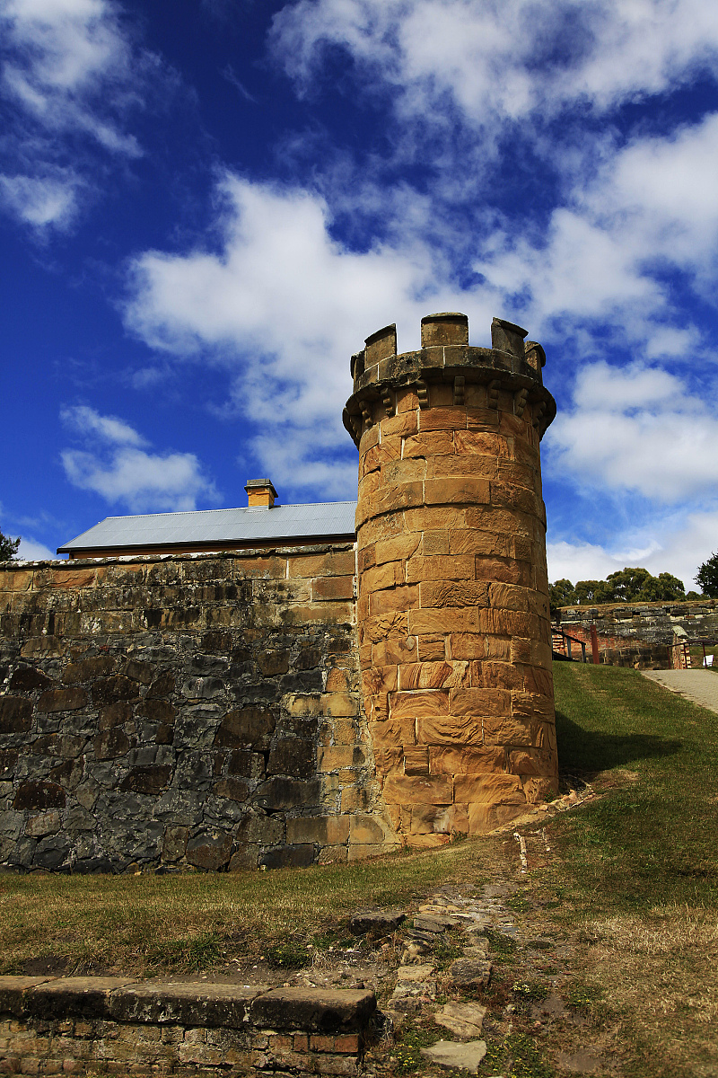 湖北省旅游学校2020年招生简章 - 旅游管理、酒店管理专业