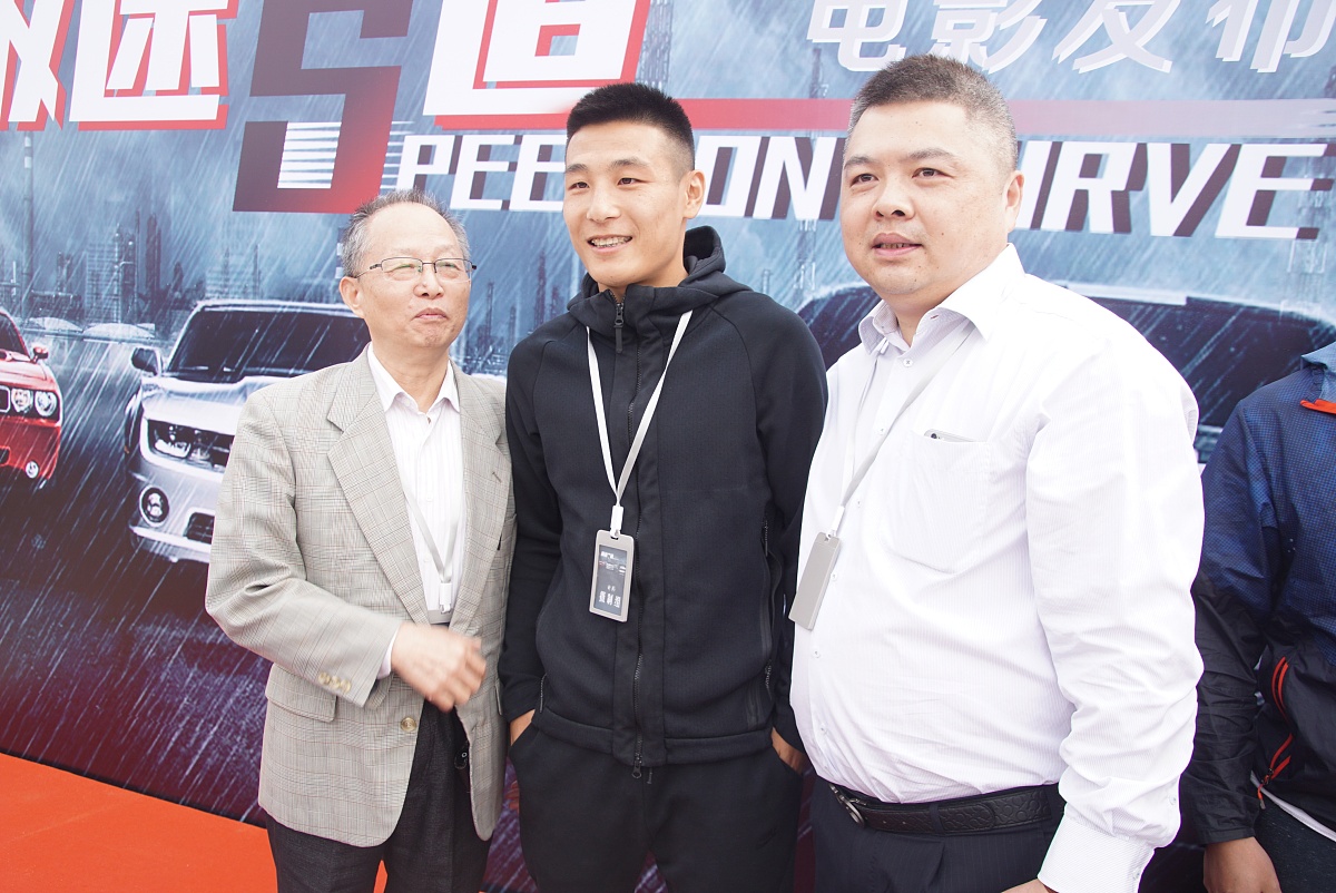 马保国：传奇人物、格斗大师还是网络红人？