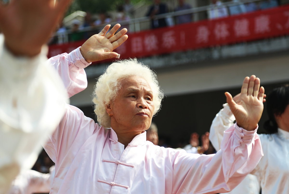 南昌市职工科技大学饭店酒店服务与旅游导游方向好不好？有什么招生要求；：：；；第三件事输入分隔符###################