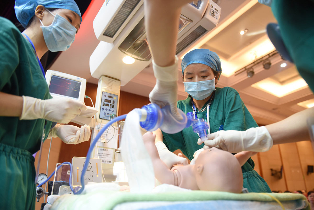 新生儿窒息护理：拯救生命的关键