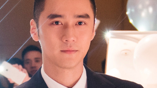 【蒋劲夫出国旅游挺潇洒,被曝已见了乌拉圭女友父母】9月26日,网友曝光一组蒋劲夫的最新动态