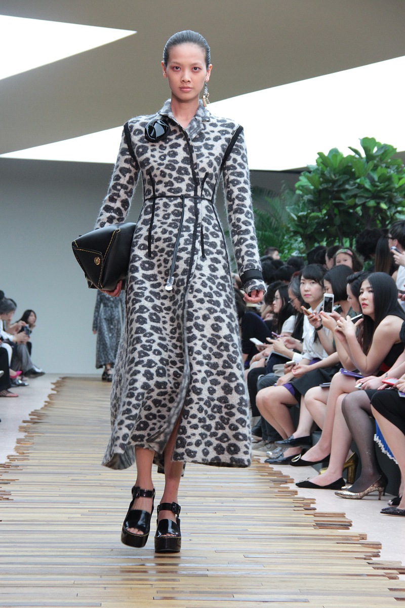 米兰很流行时装秀？