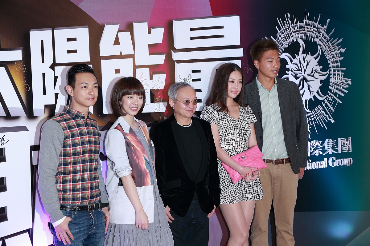 2013年2月3日,香港,太阳娱乐在香港举行周年晚会.***_***梁烈唯 , +++