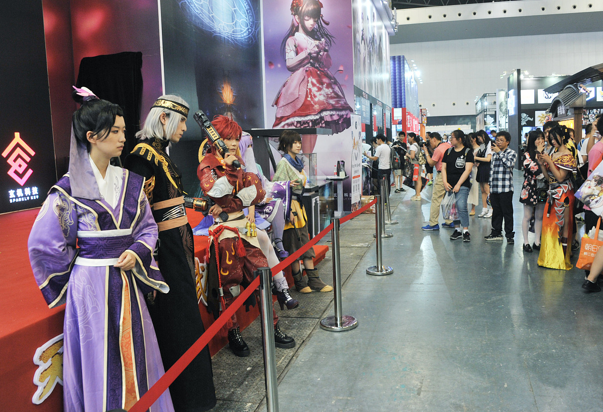 2023魔力之都中国动漫节海报设计：第15届上海盛会