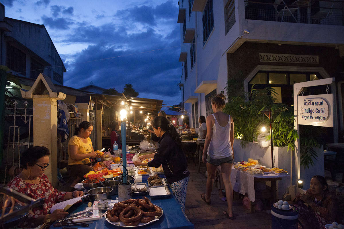 请帮我扩充对中泰农产品贸易的现有问题对策中加强农业科技合作这一条