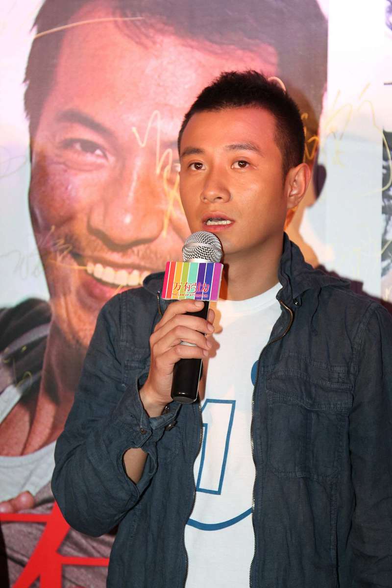 2011年3月29日,北京,电影《万有引力》首映红毯.文章+++_+++电影,万有