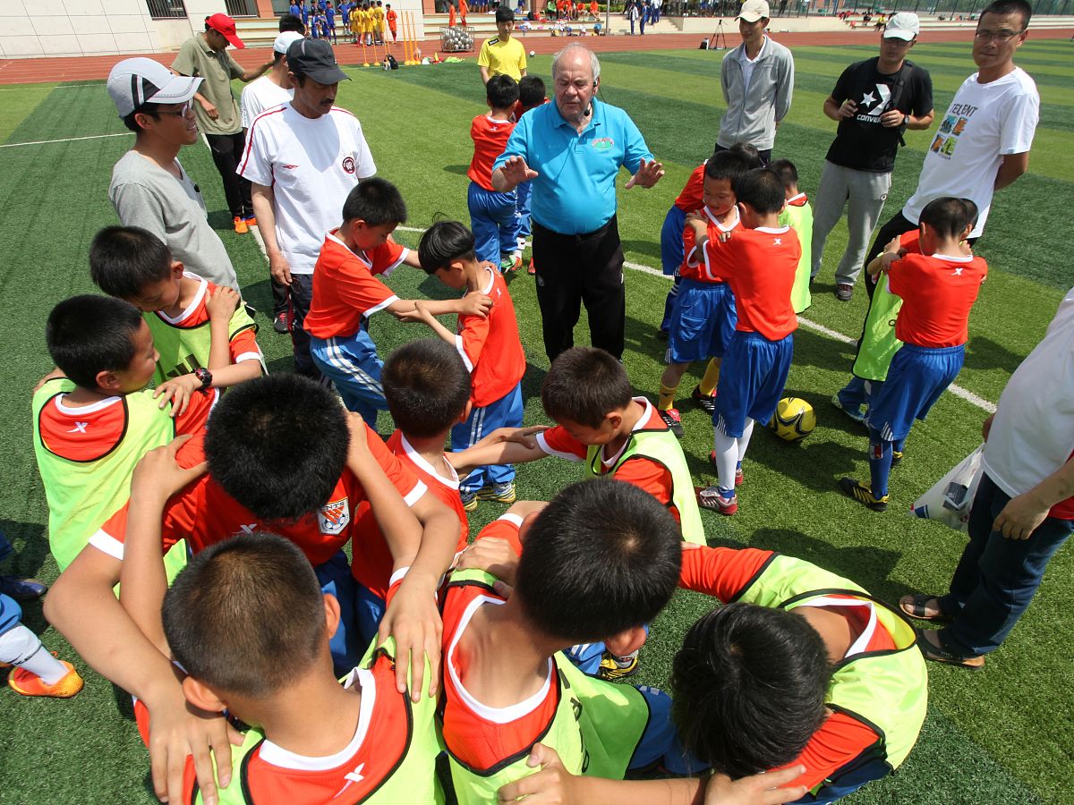 学科德育渗透的有效途径：促进学生全面发展