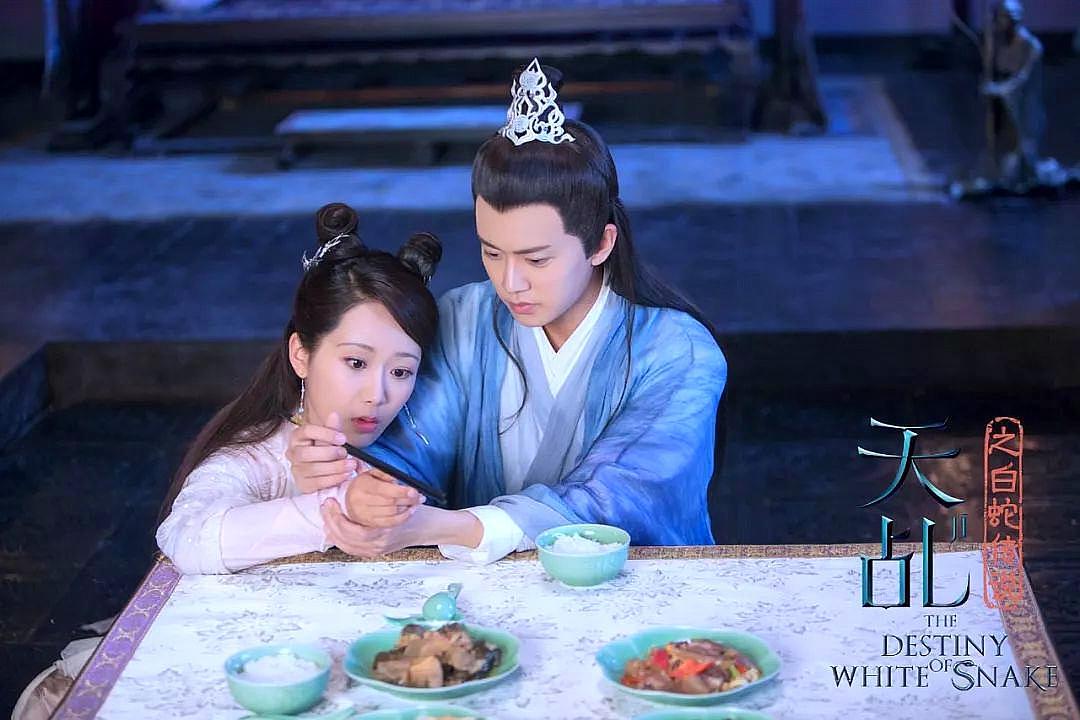 古装尹涛,刘国辉执导,杨紫,任嘉伦,茅子俊,李曼v古装主演的是由神话剧气的吐血咳嗽电视剧剧情图片