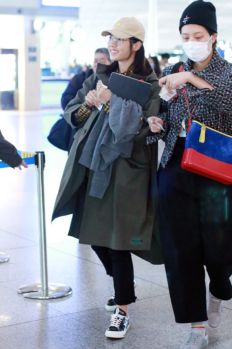 语音信息没听完又给对方回过去会不会有没听完的语音声夹杂在里面