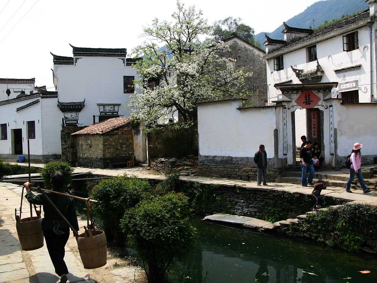 江西庐山旅游中等专业学校专业设置：拥抱旅游行业未来趋势