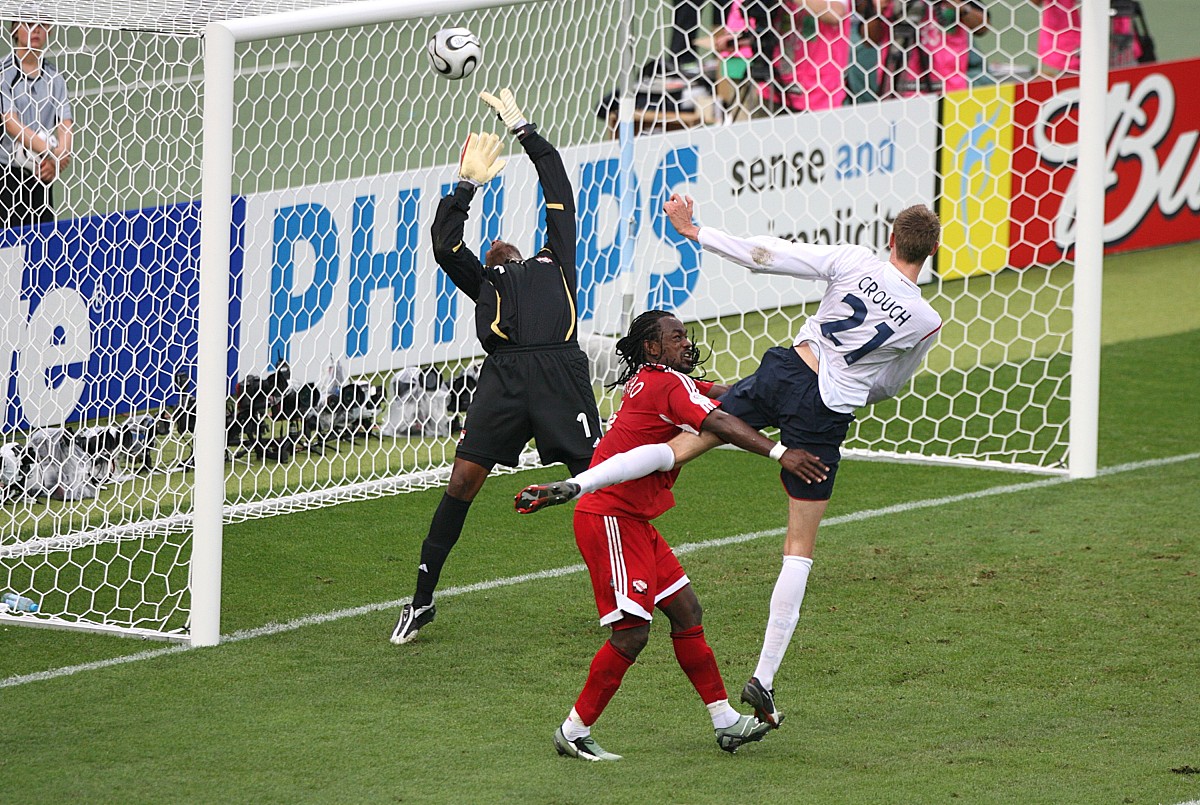 2006年6月15日,世界杯b组,英格兰2-0击败特立尼达和多巴哥.克劳奇进球