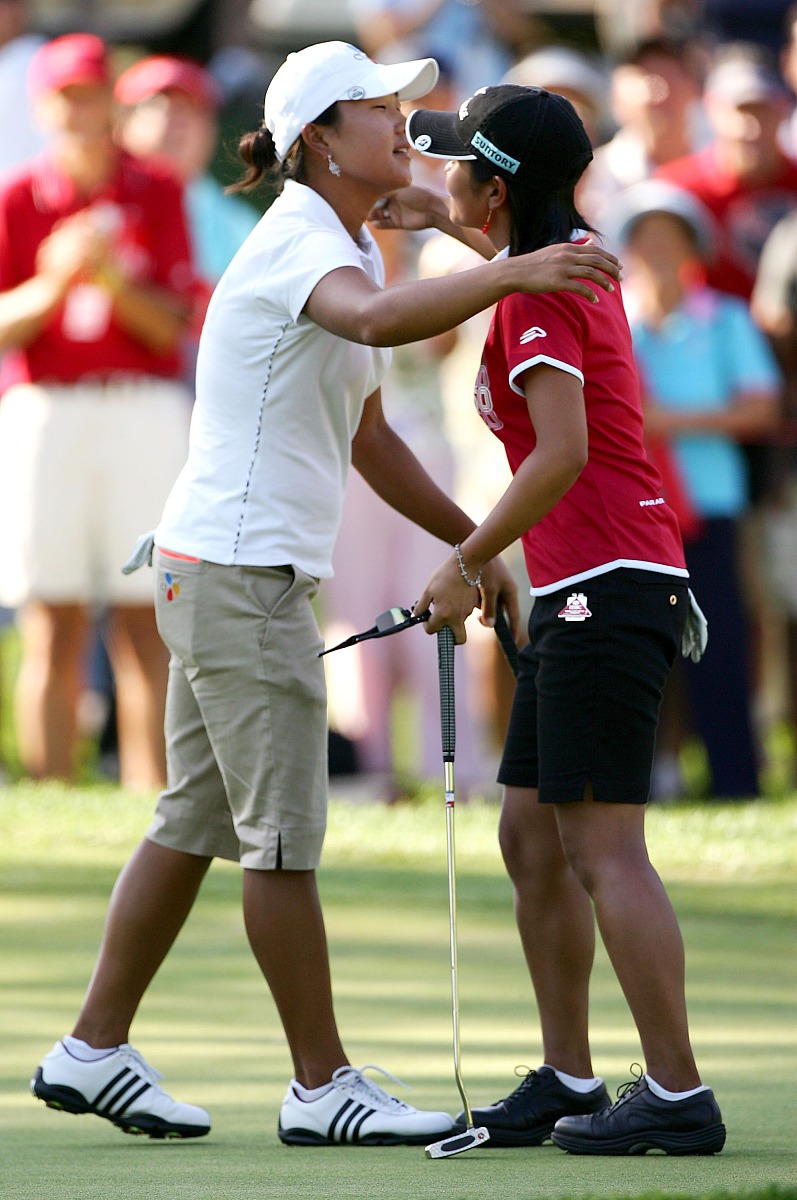 new rochelle, ny - july 22:  seon hwa lee of korea (l) is congra