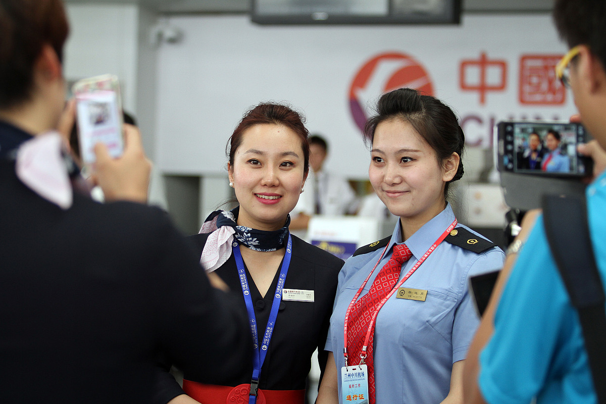 甘肃轨道高铁学校：上学or自学？哪个更适合你？