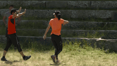 郭晶晶霍啟剛又虐狗了,真豪門卻活成瑪麗蘇,人生啊,真的不能比