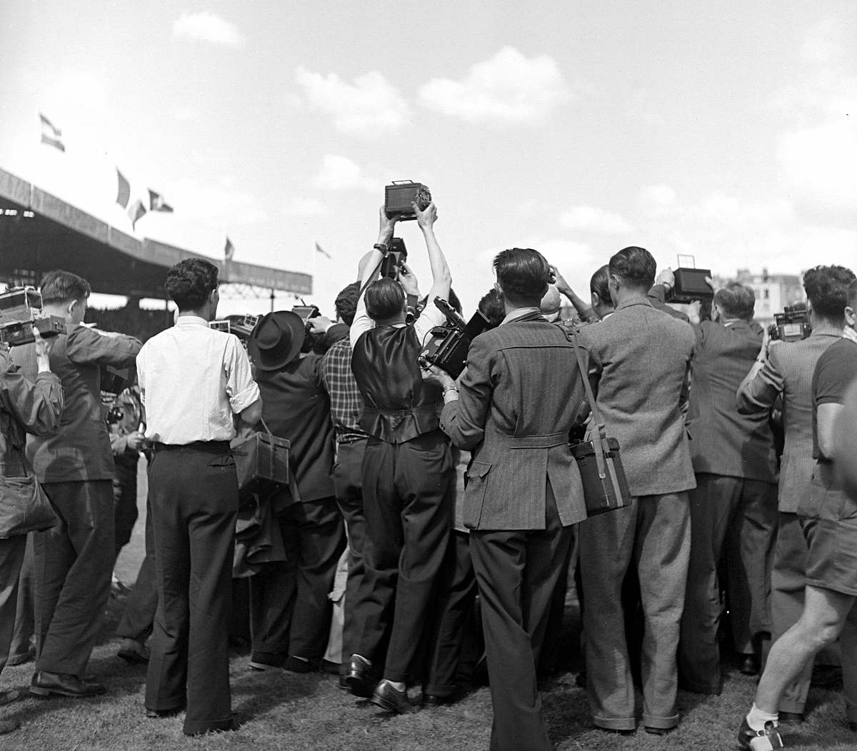 越南战争对日本经济和社会的影响