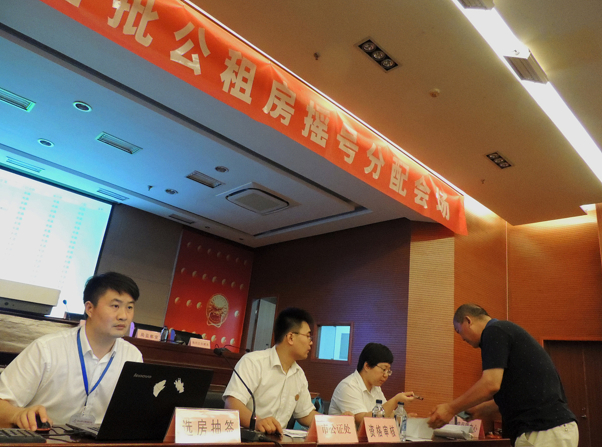 壤塘办法律服务支撑：律所专业服务意义重大