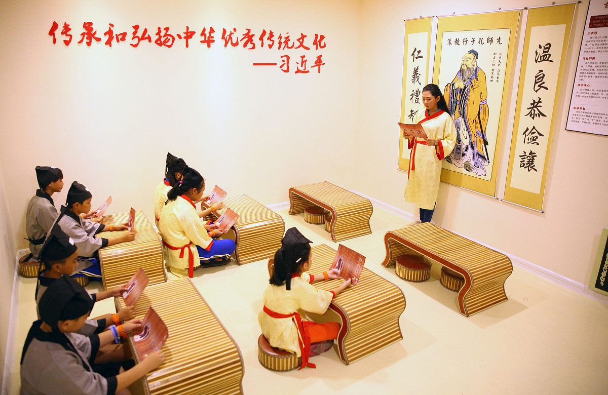 ***_***2017年7月11日,在海口市哆哆梦想城,参加首期"关爱成长营"之"