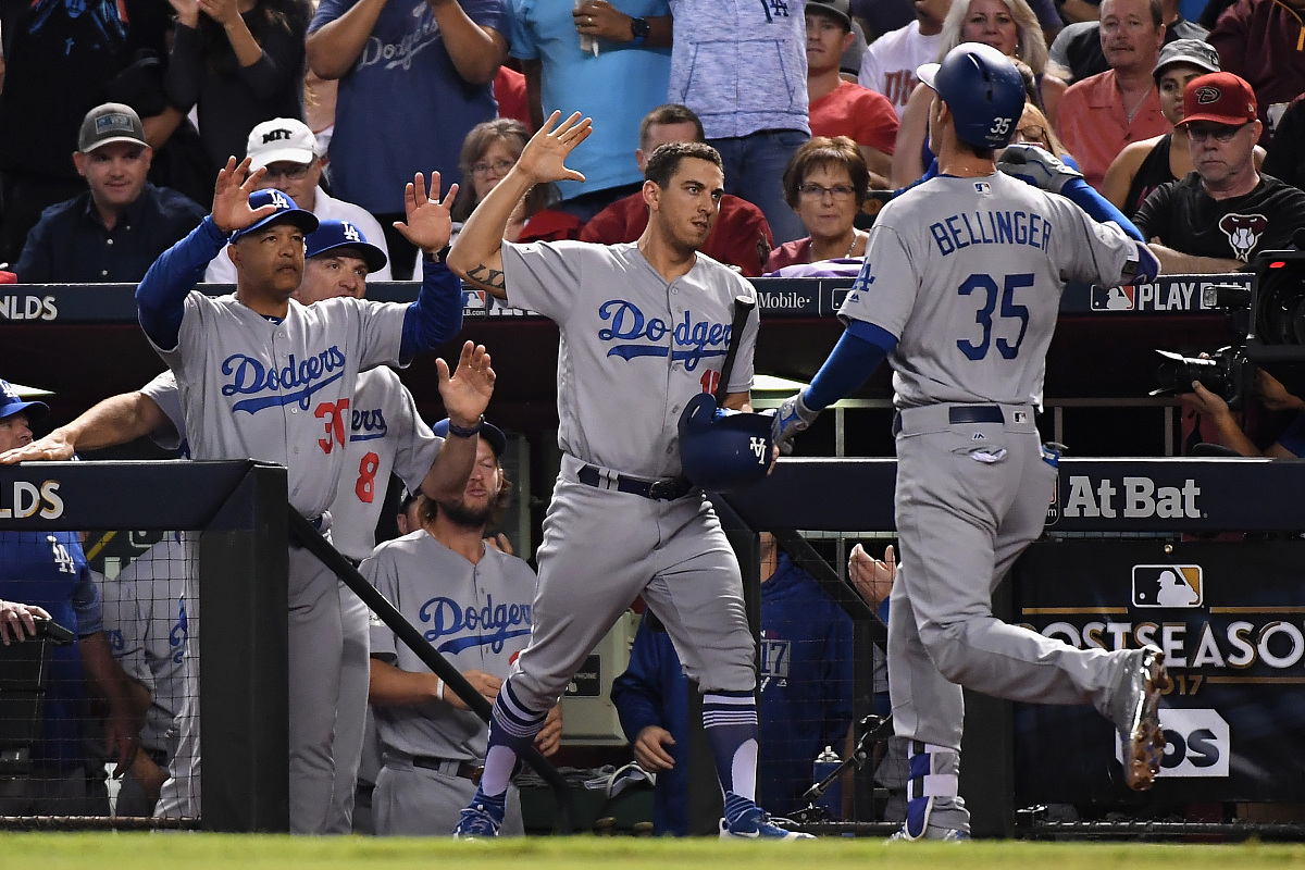 华为手机mate30用手机QQ接送文件怎样解压 不少于250字帮我描述