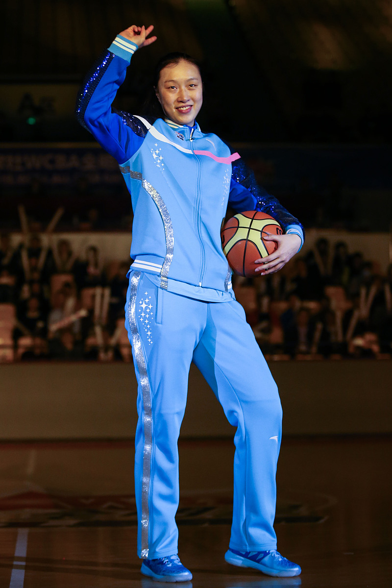 杭州亚运会9月27日看点：13岁滑板少女崔宸曦冲金，张雨霏力争四冠王！