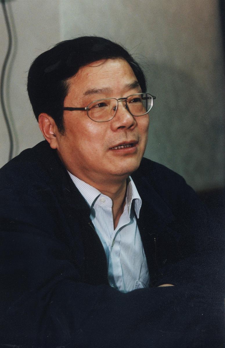 黄小卫院士：纳米科学与材料科学领域的杰出贡献者