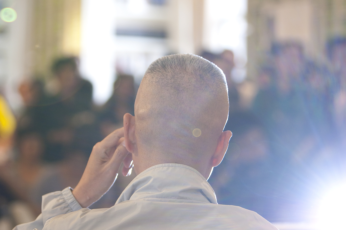 围绕近代社会各阶级对国家出路不断探索的成就和不足谈谈你的认识