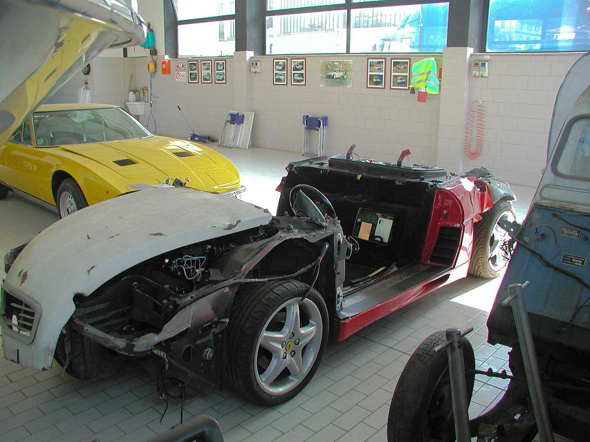 2009年7月28日,意大利科莫,一辆由法拉利f355 berlinetta底盘+引擎和