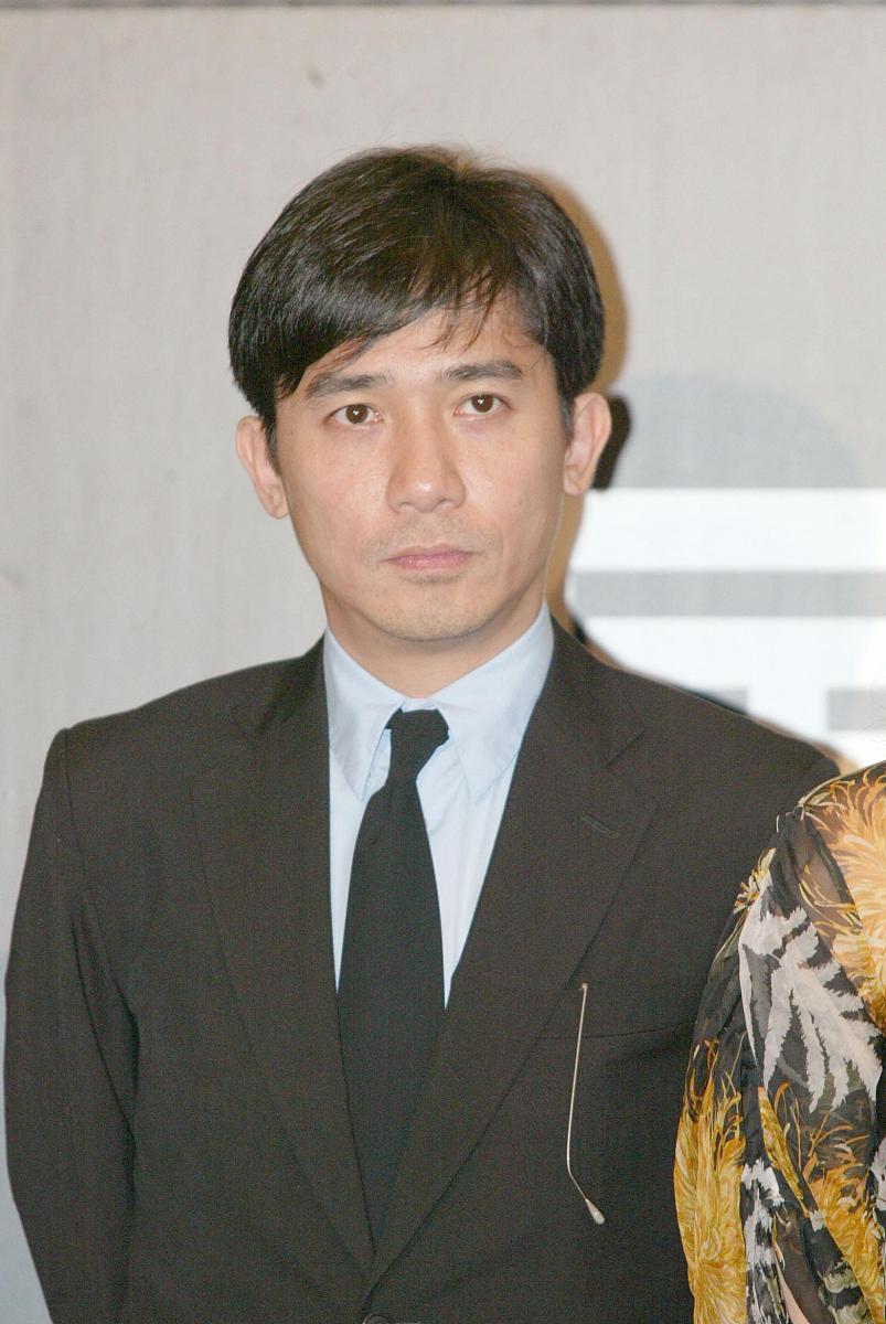 2003年4月30日,"风流无价 灼灼其华-张国荣人间光