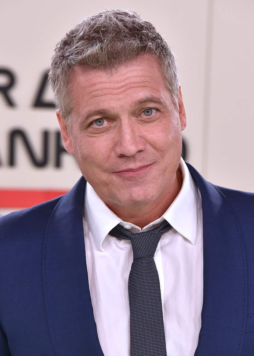 手机的自述：现代人的贴身伙伴