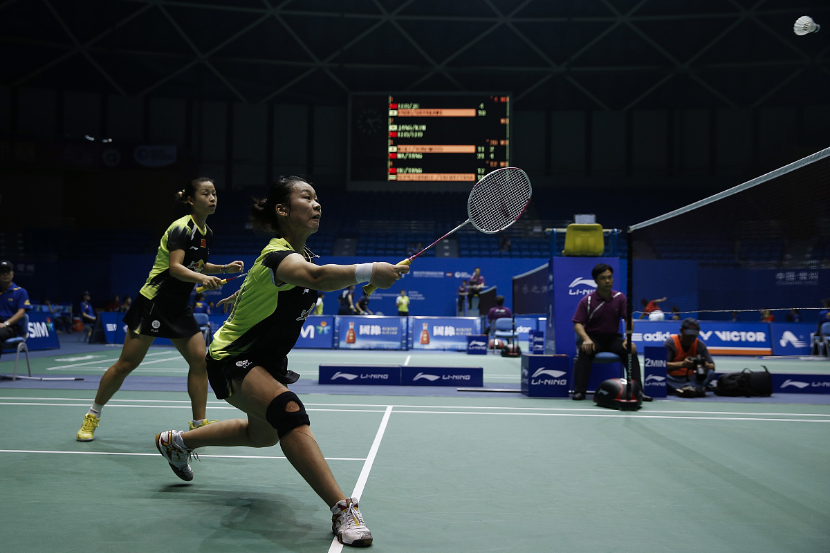 帮我写500字2023年羽毛球录播比赛视频心得体会