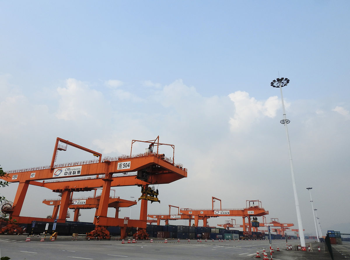 重庆铁路运输高级技工学校2020年招生办联系电话