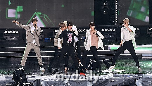 b.a.p,nct激情献艺梦想演唱会   red velvet,seventeen俊男美女养眼
