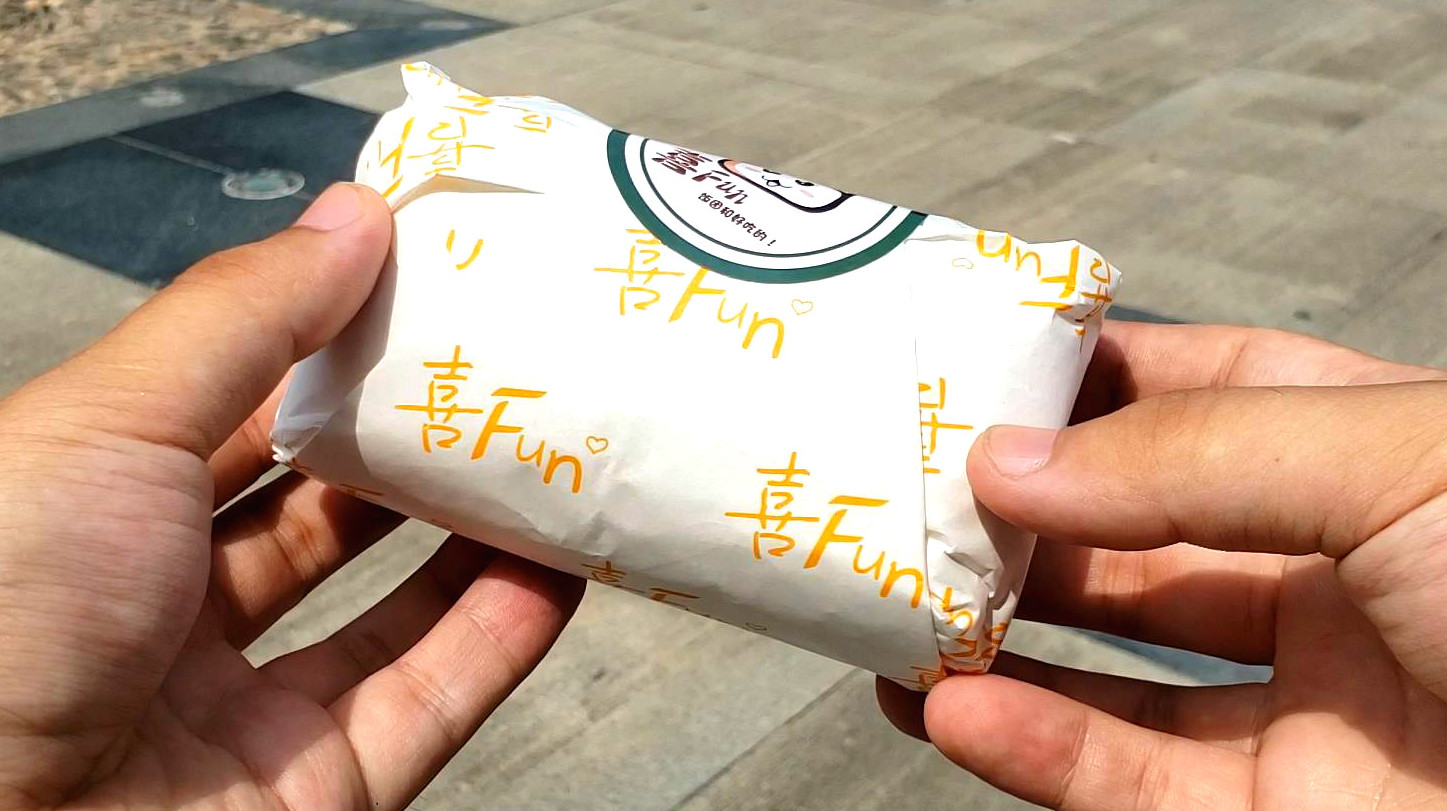 14元一份的爆浆芝士饭团,真的会爆浆?