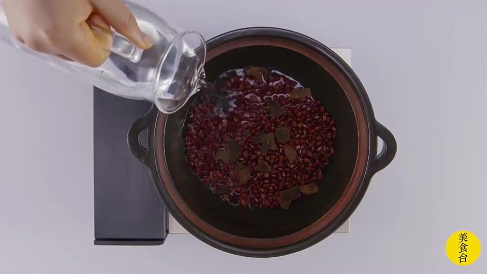 快要中秋节了,教你做陈皮红豆沙,简直不要太正宗