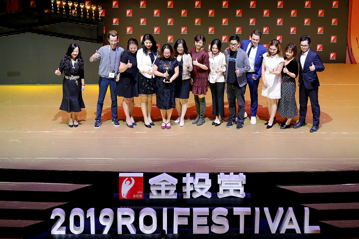 化妆品公司与偶像后援会合作：战略合作关键议题