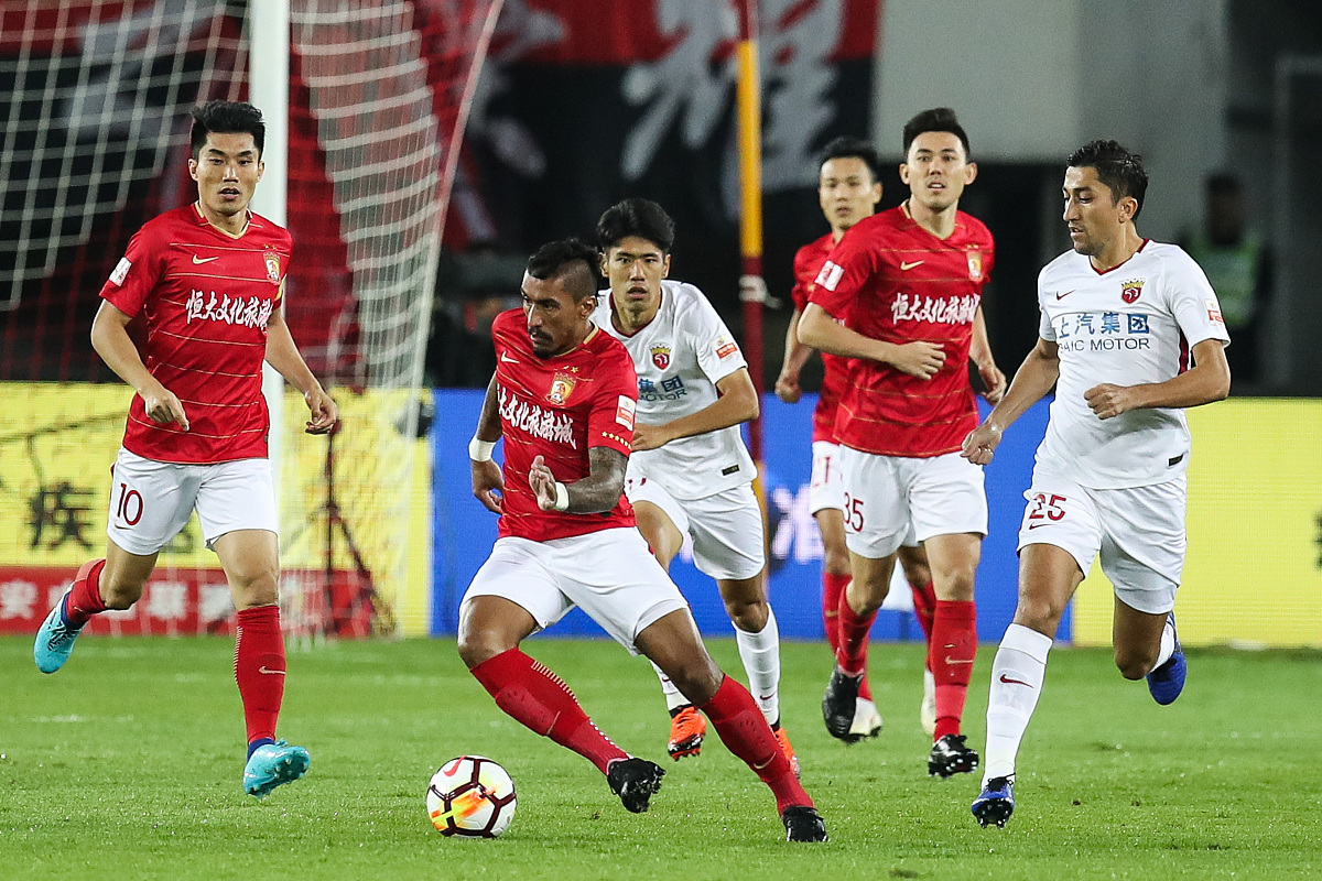 2018中超第28轮:广州恒大淘宝4-5上海上港