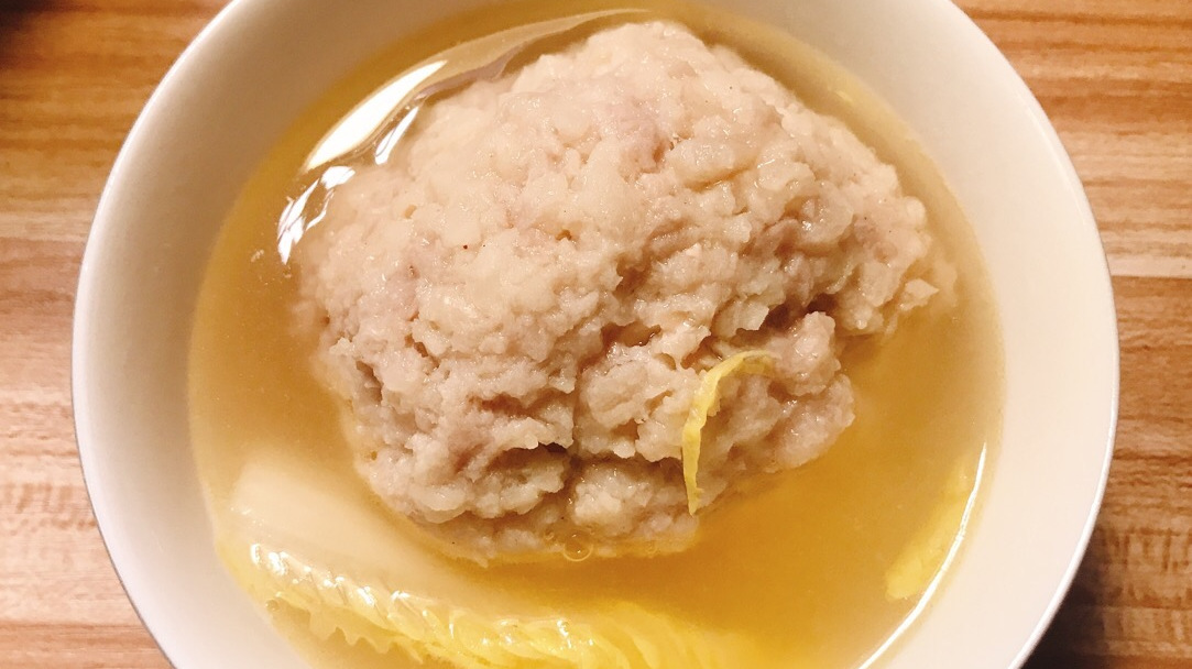 教你淮扬菜清汤狮子头的家常做法,肥而不腻鲜香味美吃不停!