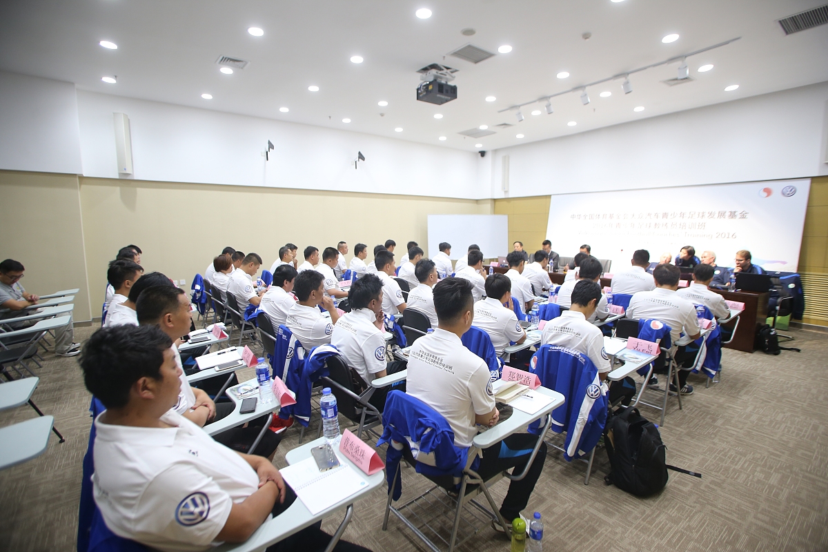 重庆的卫校读什么专业好