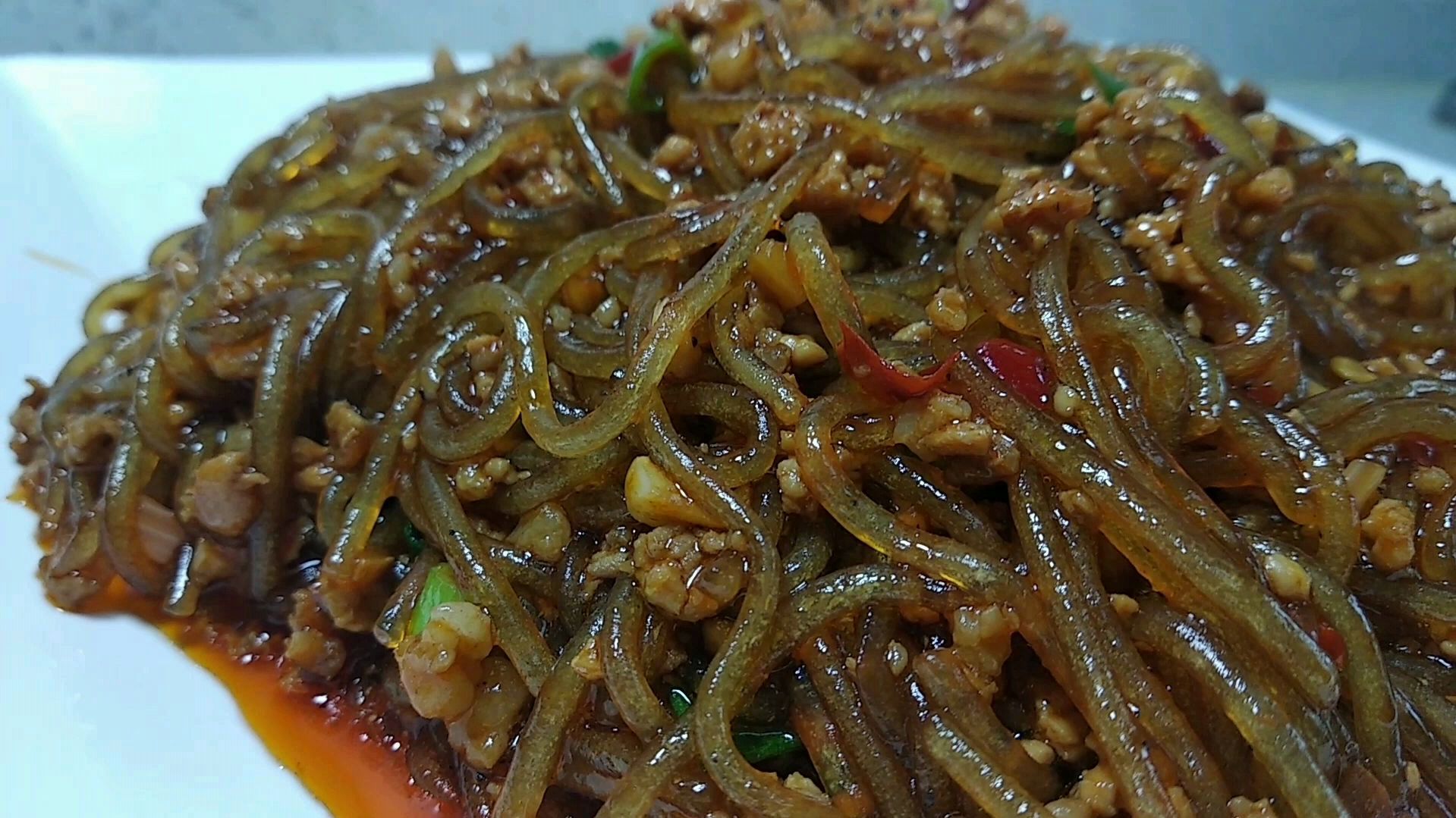 这才是蚂蚁上树的正确做法。做法简单,看着就有食欲,上桌就抢光