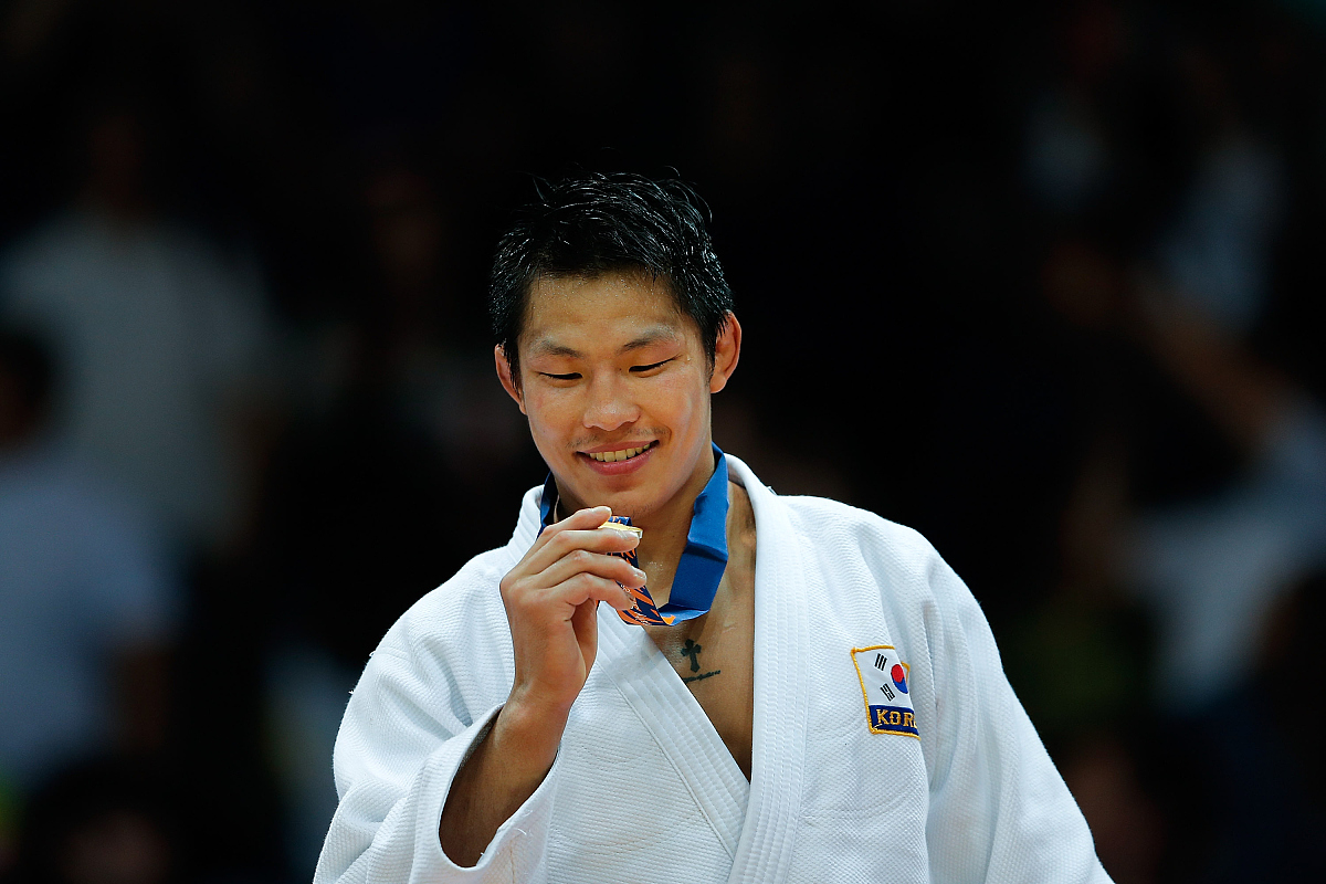 2014年9月21日,韩国仁川,2014仁川亚运会次日柔道赛况.***_***incheon