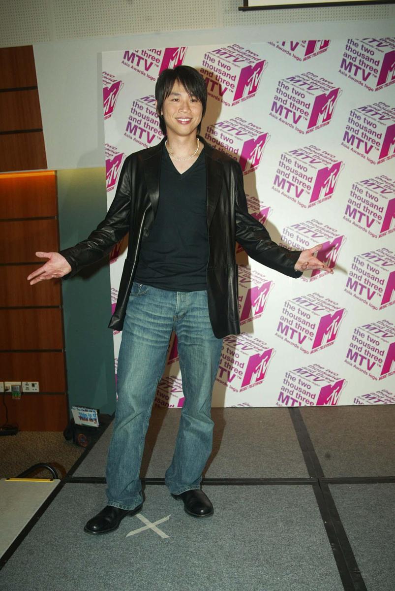 第二届mtv亚洲大奖1月24日在新加坡揭晓:陶zhe(吉吉)+++_+++mtv,歌手,
