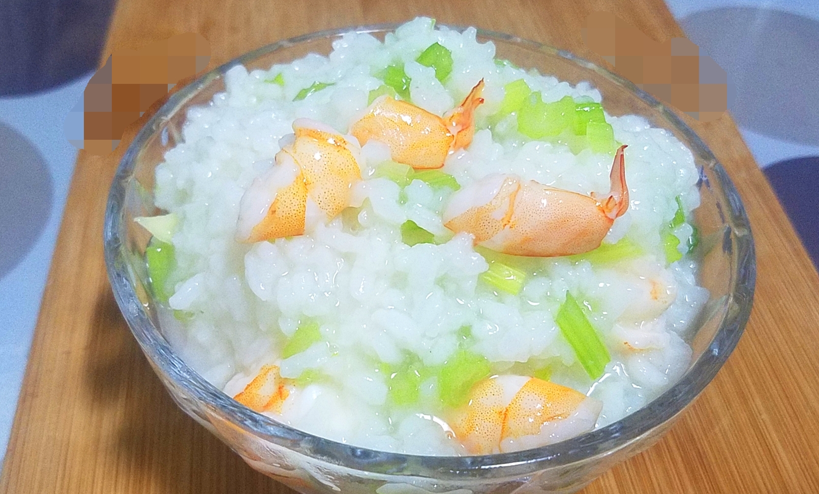 鲜香爽滑的鲜虾香芹粥 宴客必备, 上桌就被抢光!