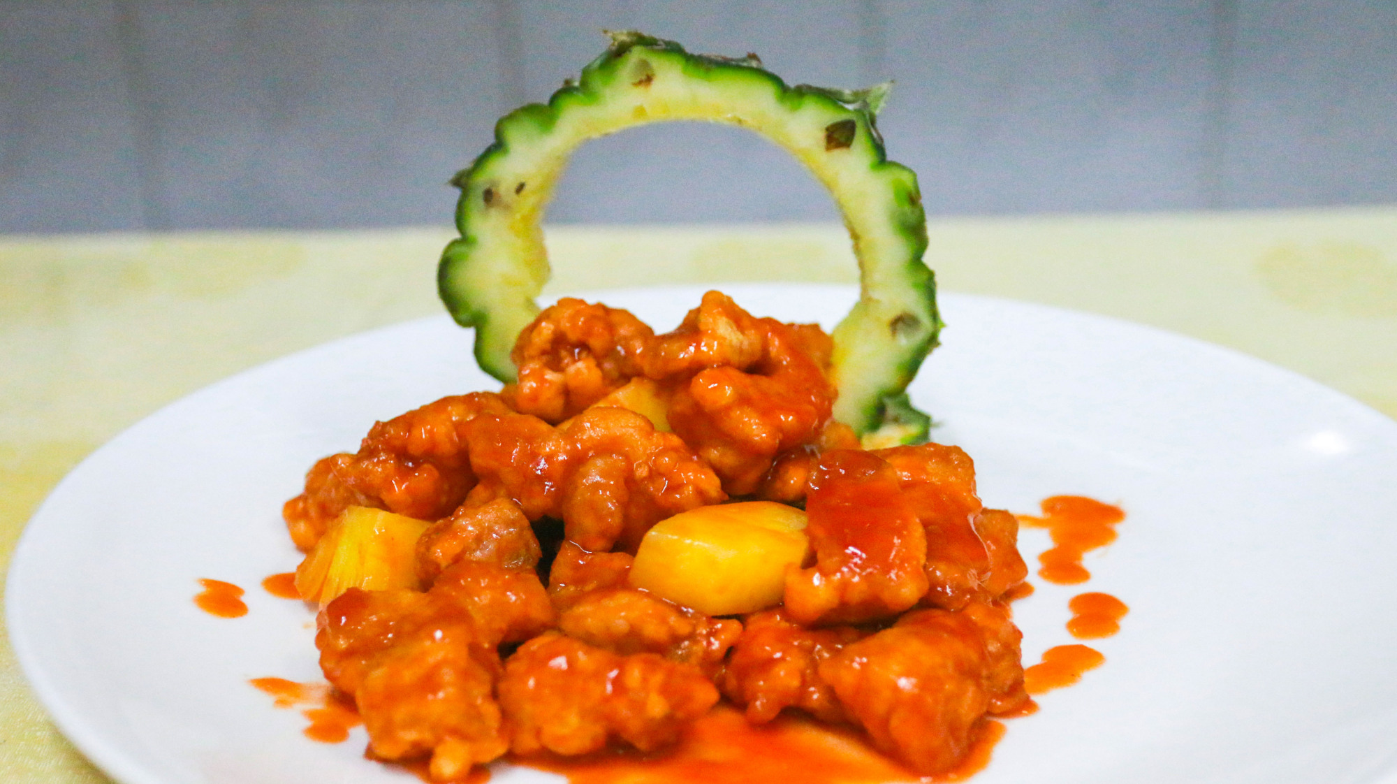 经典粤菜广式咕咾肉怎样做?大厨教你详细做法,一大盘都不够吃