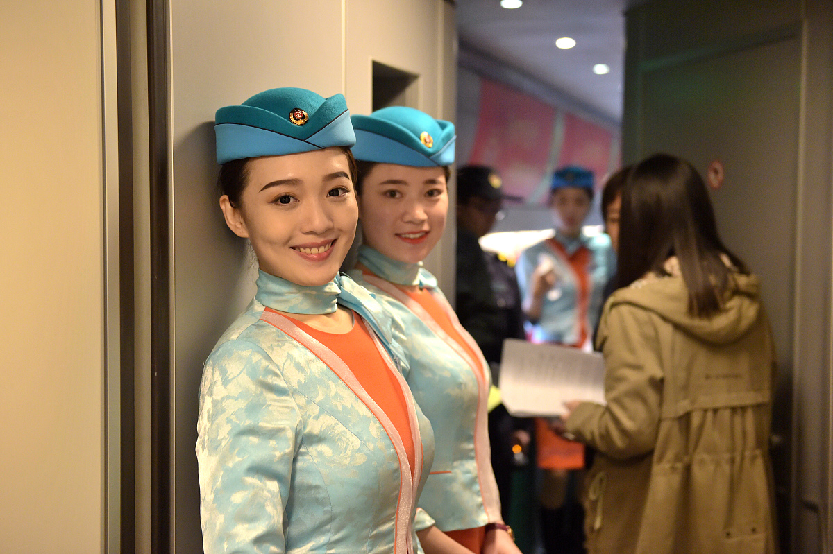 重庆高铁乘务专业课程设置：满足市场需求吗？