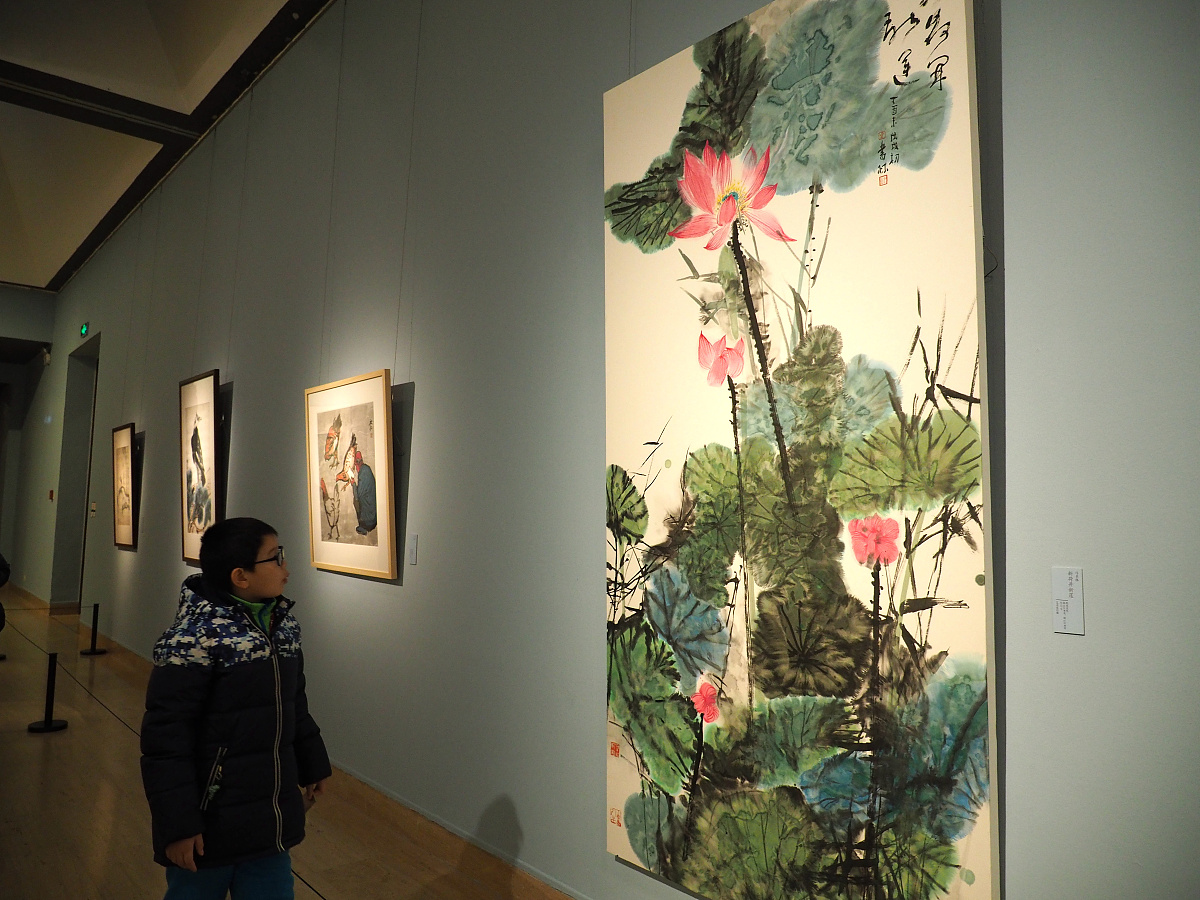 小学生纸杯转转转美术课教材分析、教学目标、教学重难点2000字